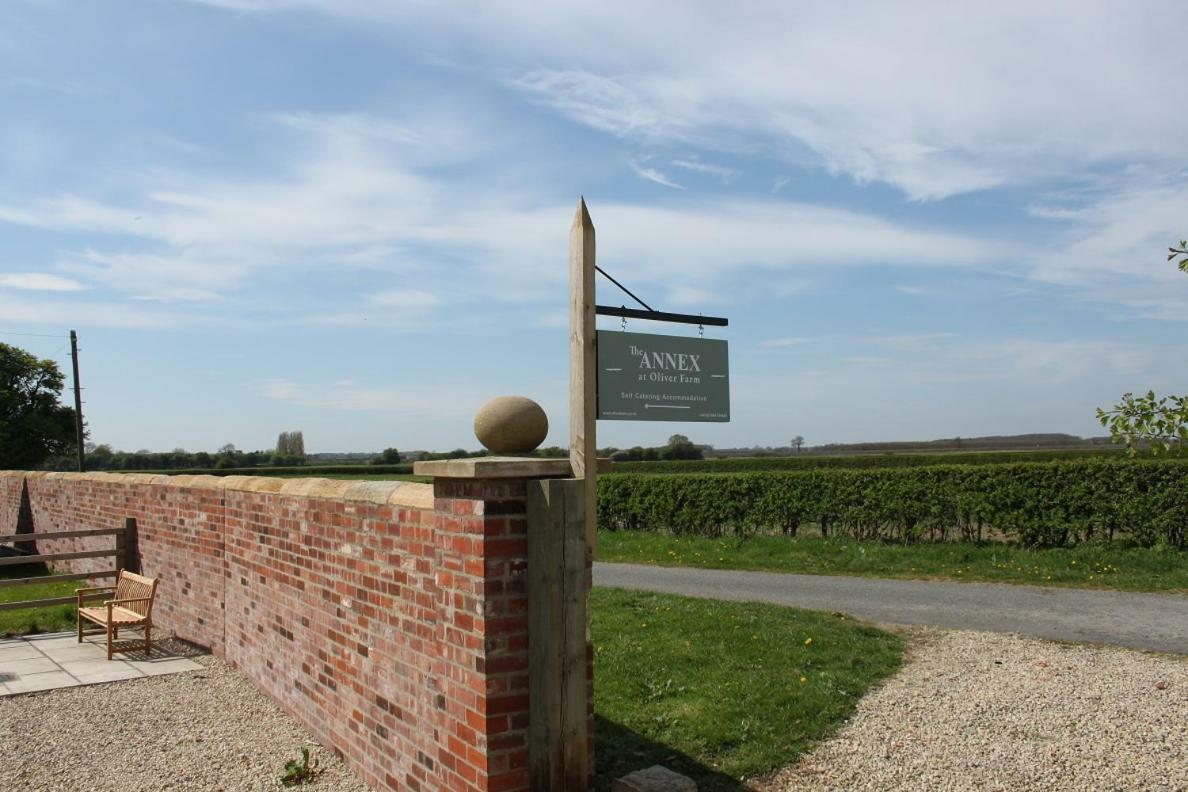 The Annex At Oliver Farm York Exteriör bild